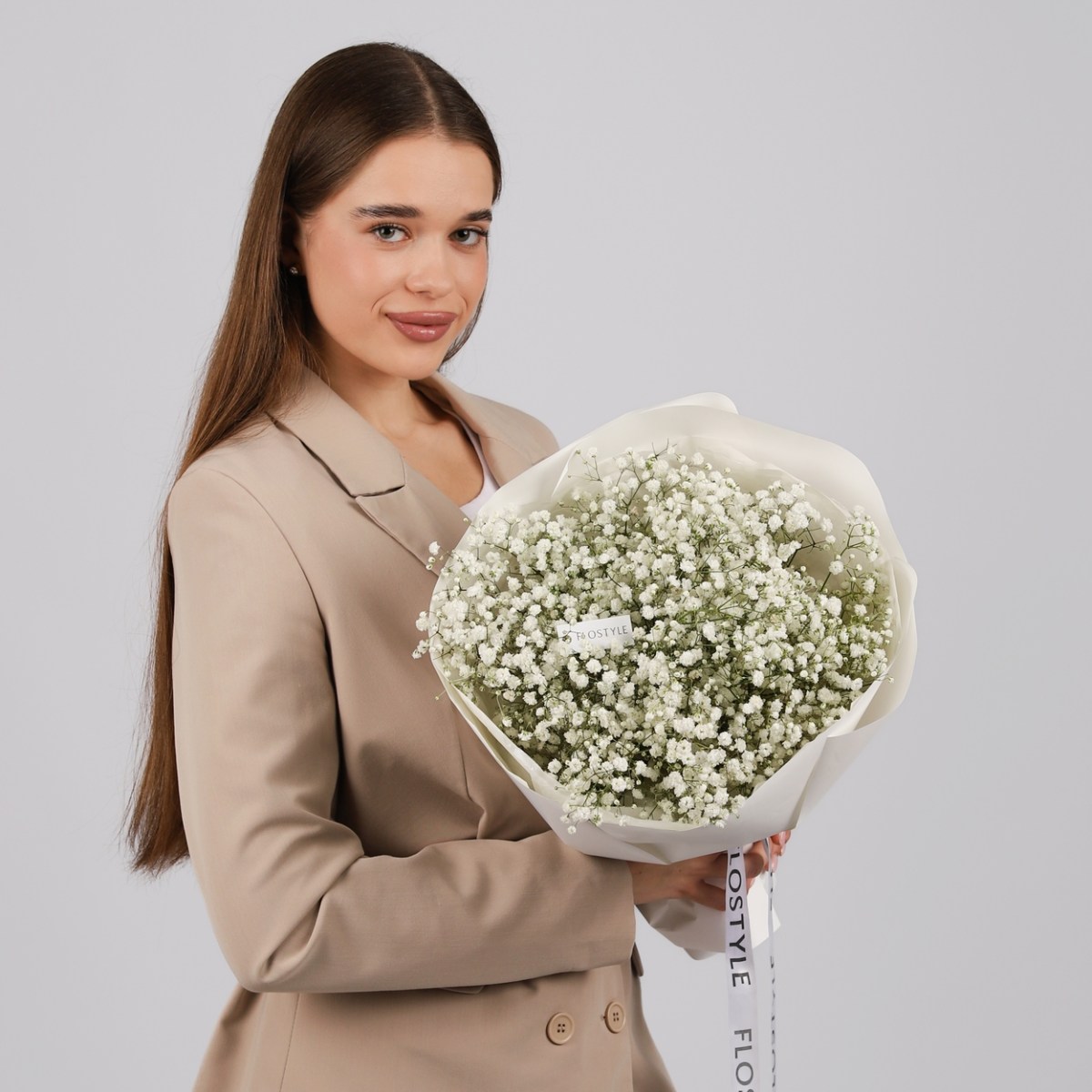 belaya gipsofila buket  5-5